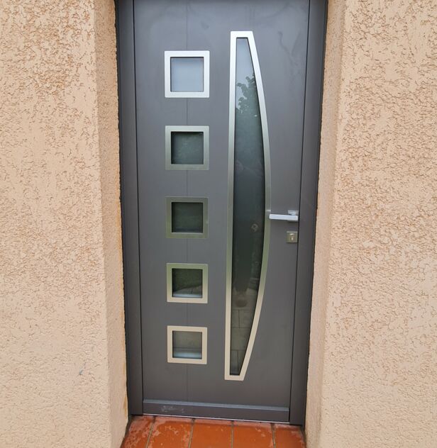 Rénovation Porte d'entrée Monalu - Voile Gris anthracite RAL 9016